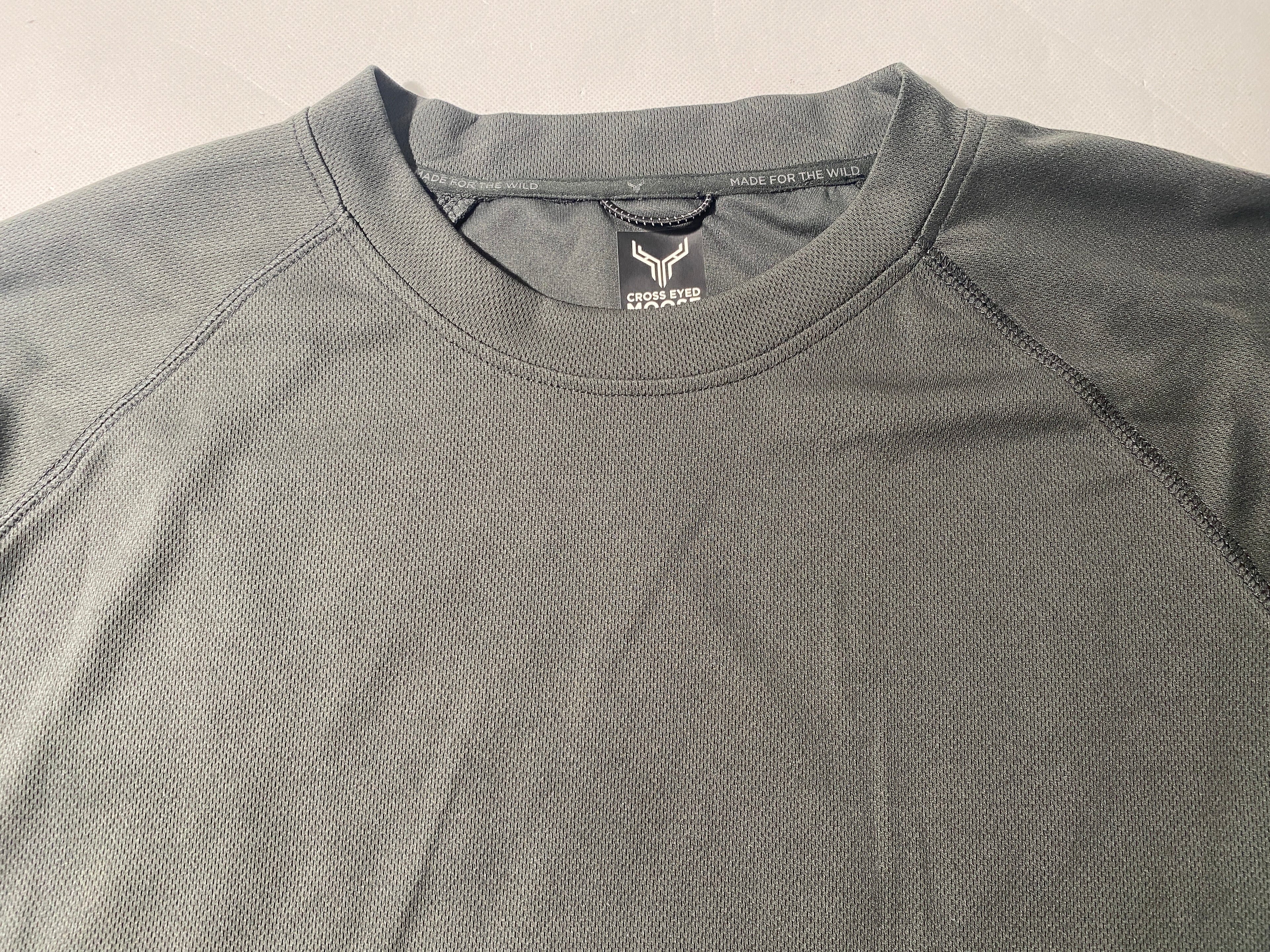 NEW Size XXL One Eyed Moose Long Sleeve Crewneck Mesh Shirt Polyester Unexplored