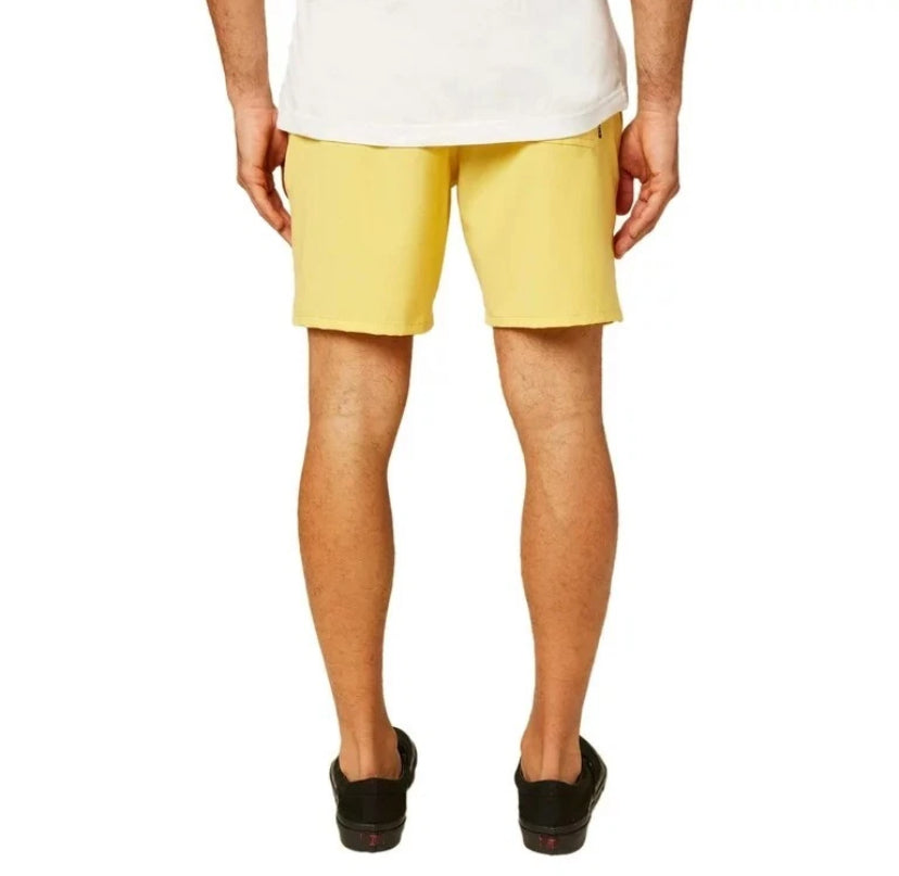 NEW SIZE Small Men's O'Neill Men's Solid Volley 17 Boardshorts Lemon MSRP$48