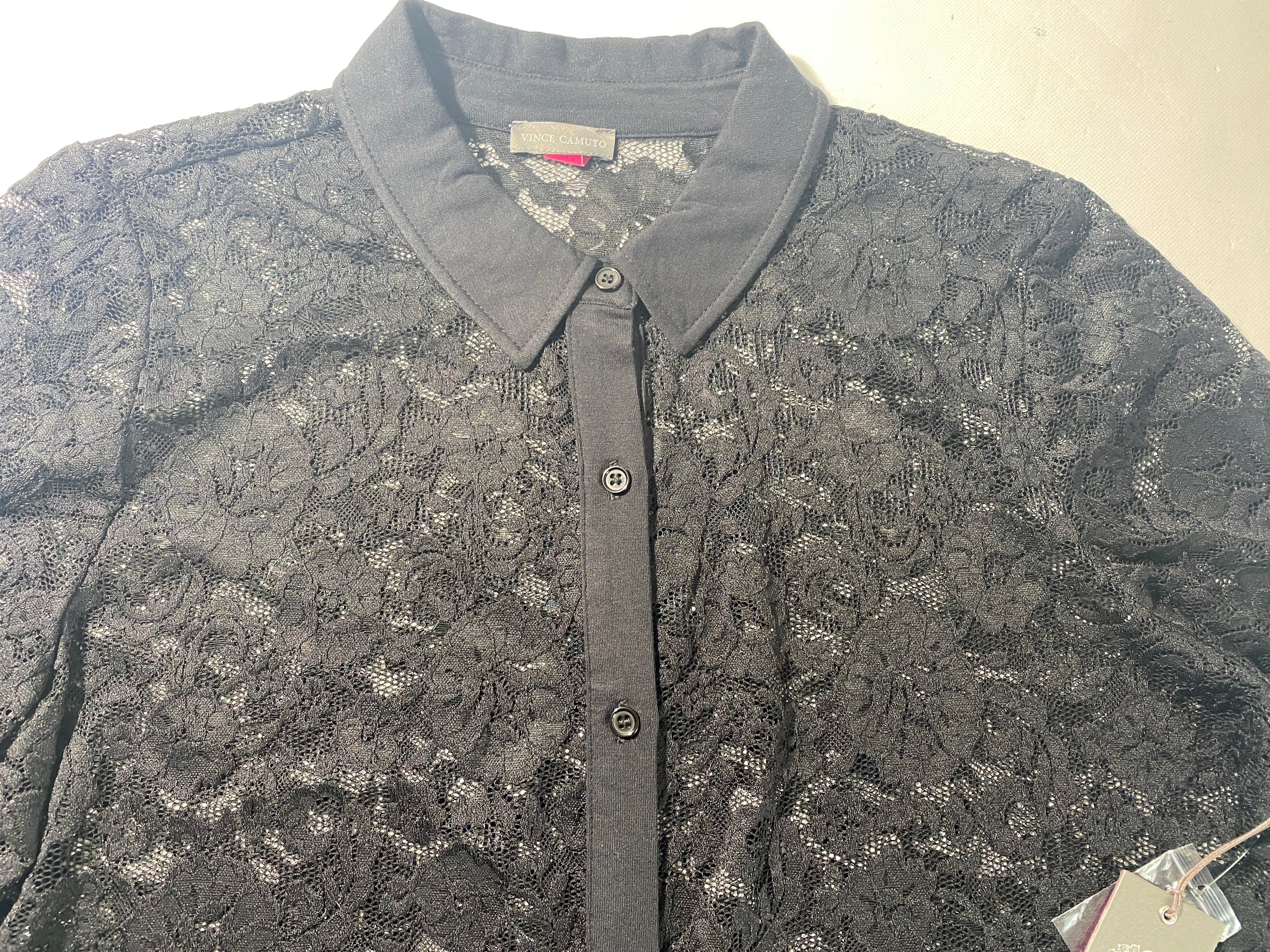 NEW Plus Size 1X Vince Camuto Black Floral Lace Button Front Black Blouse $109