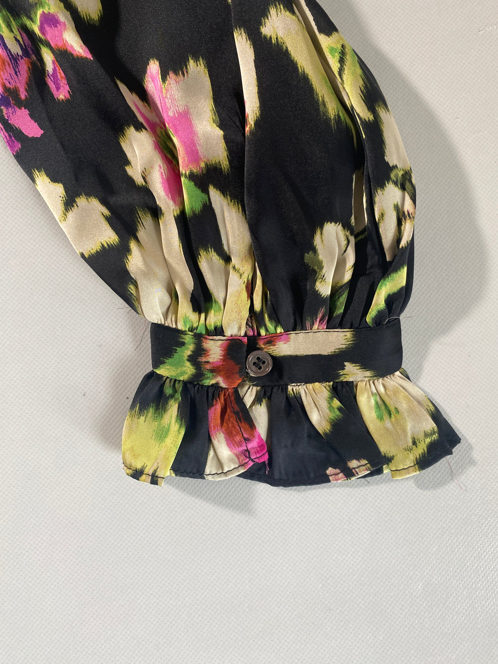 NEW Plus Size 1X Vince Camuto Paradise Chic Black Floral Button Front Blouse $99