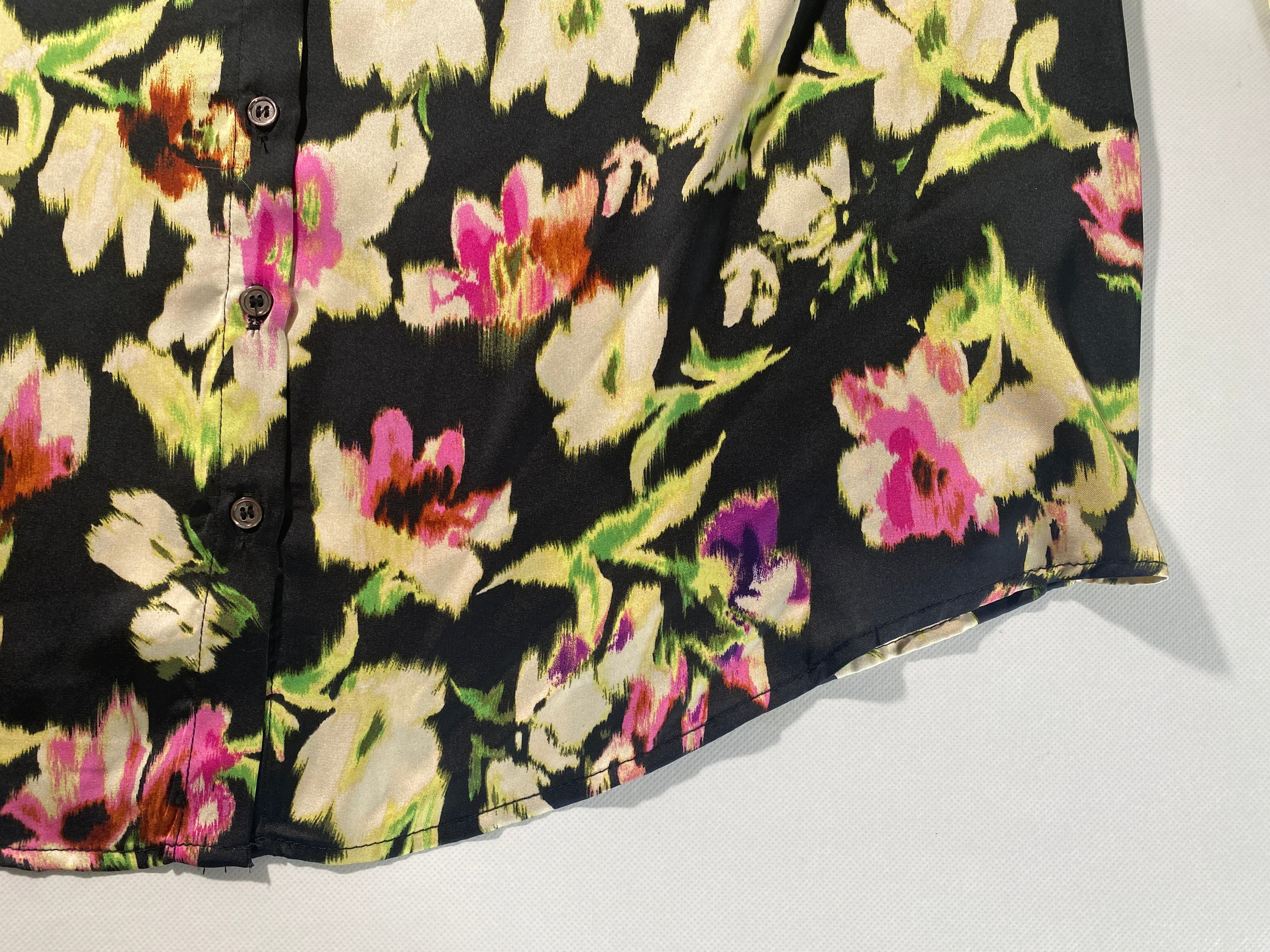 NEW Plus Size 1X Vince Camuto Paradise Chic Black Floral Button Front Blouse $99