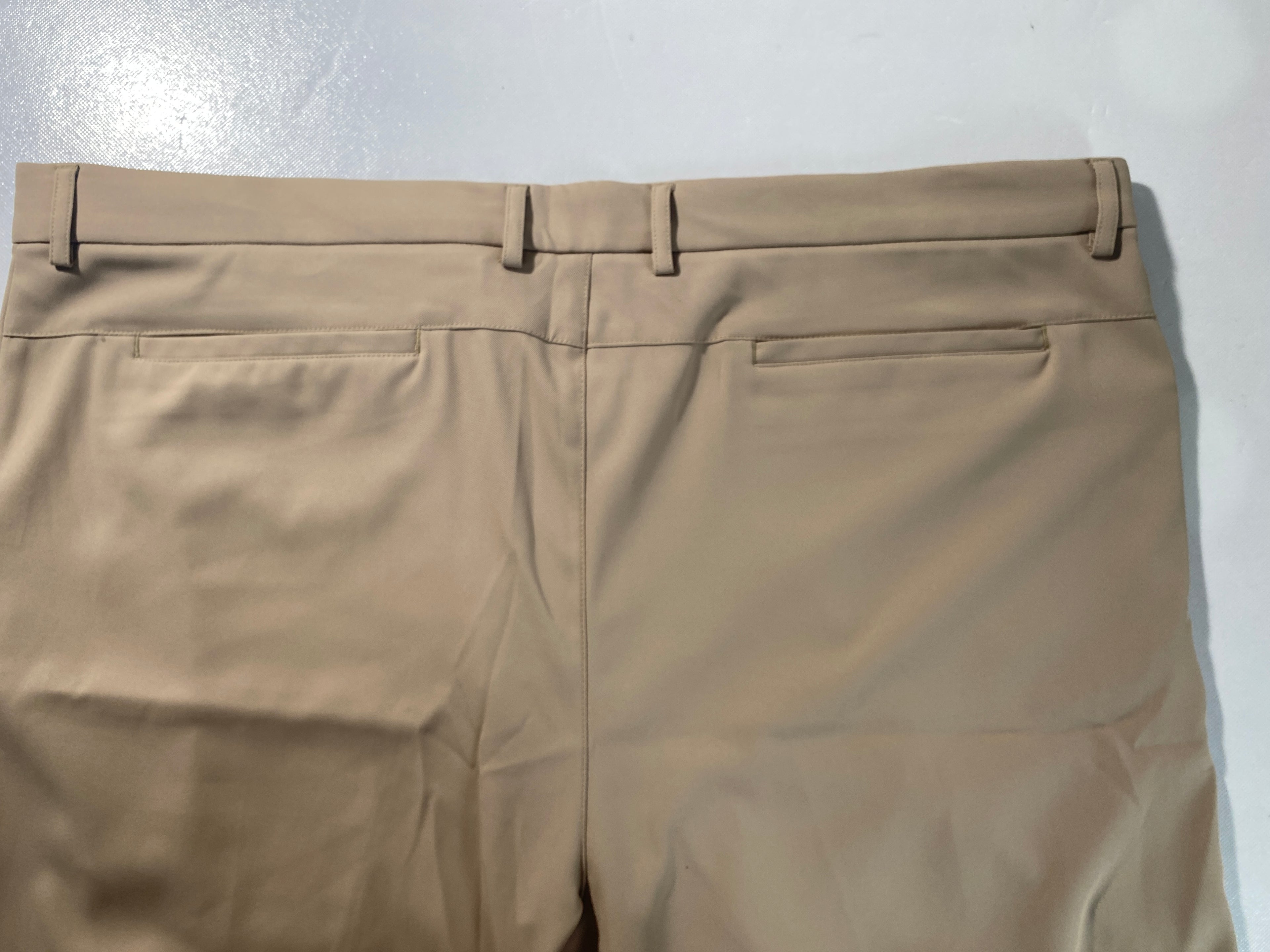 NEW Size 42 Mens Roundtree & Yorke Performance Chino Flat Shorts 8"I Khaki $50
