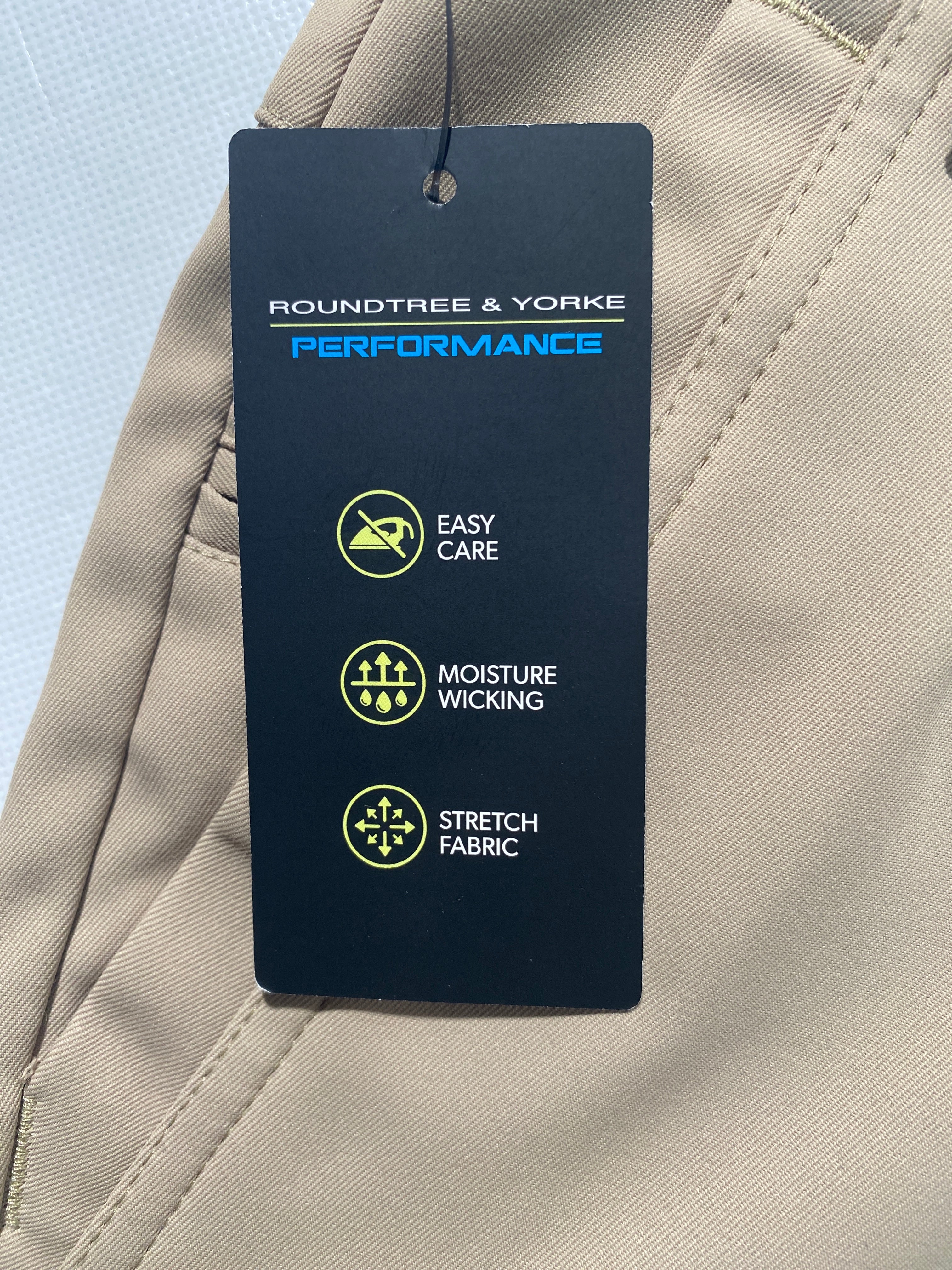 NEW Size 42 Mens Roundtree & Yorke Performance Chino Flat Shorts 8"I Khaki $50