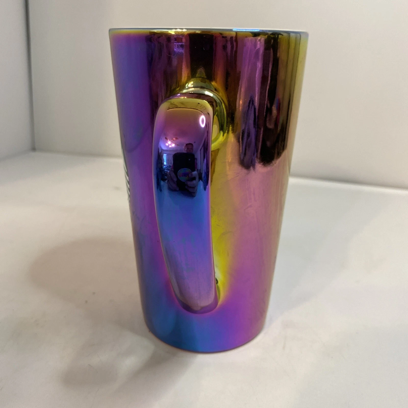 GOOD 16oz Starbucks Holiday Coffee Mug Rainbow Holographic Iridescent 2022