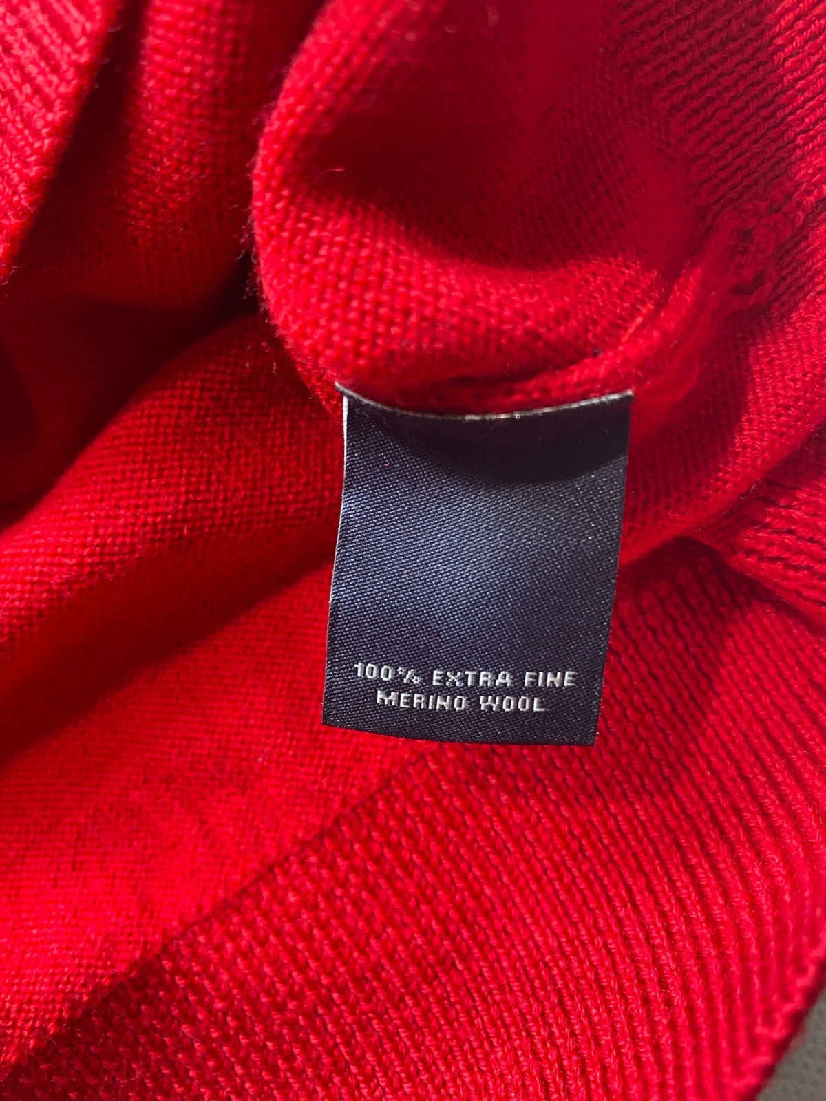 NEW Size XXL Mens Hart Schaffner Marx Sweater Vest Fine Merino Wool Red $80