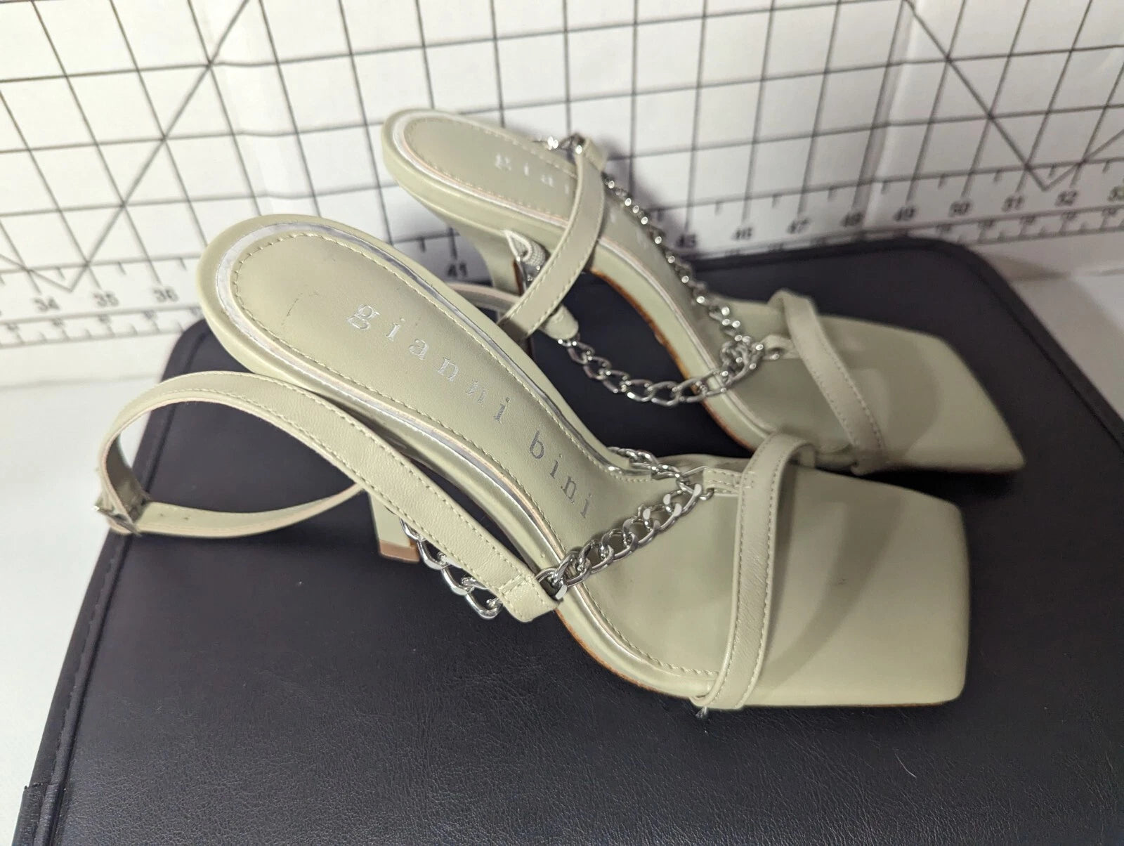 NEW Women's Gianni Bini Lukkah Chain Square Toe Stiletto Heeled Sandals